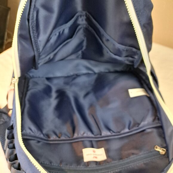 Vineyard Vines For Target Navy Blue and Light Pink Backpack NWT - Picture 8 of 16